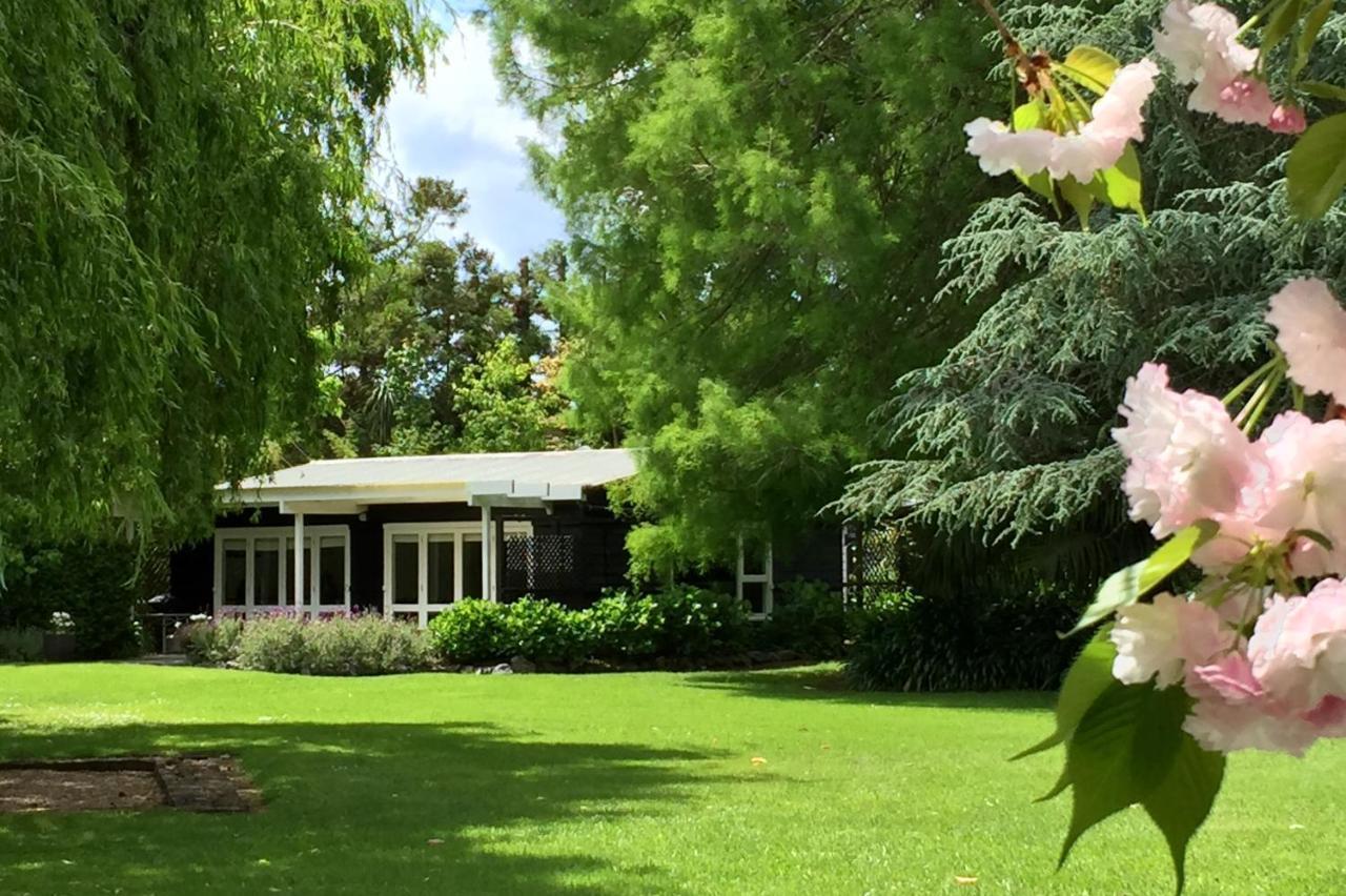 Columbus Cottage At 144 On Jones Omaha Buitenkant foto